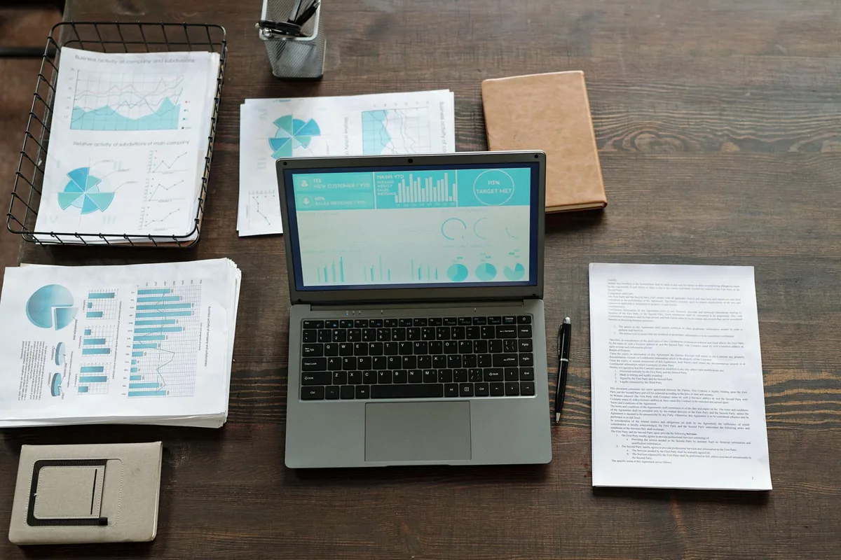 Why Small Businesses Struggle to Attract Customers (And How to Fix It)